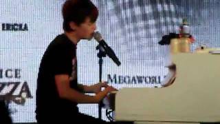 Greyson Chance - Cheyenne (Live in Manila) [11.19.11]