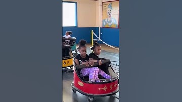 Weird theme park ride 💀