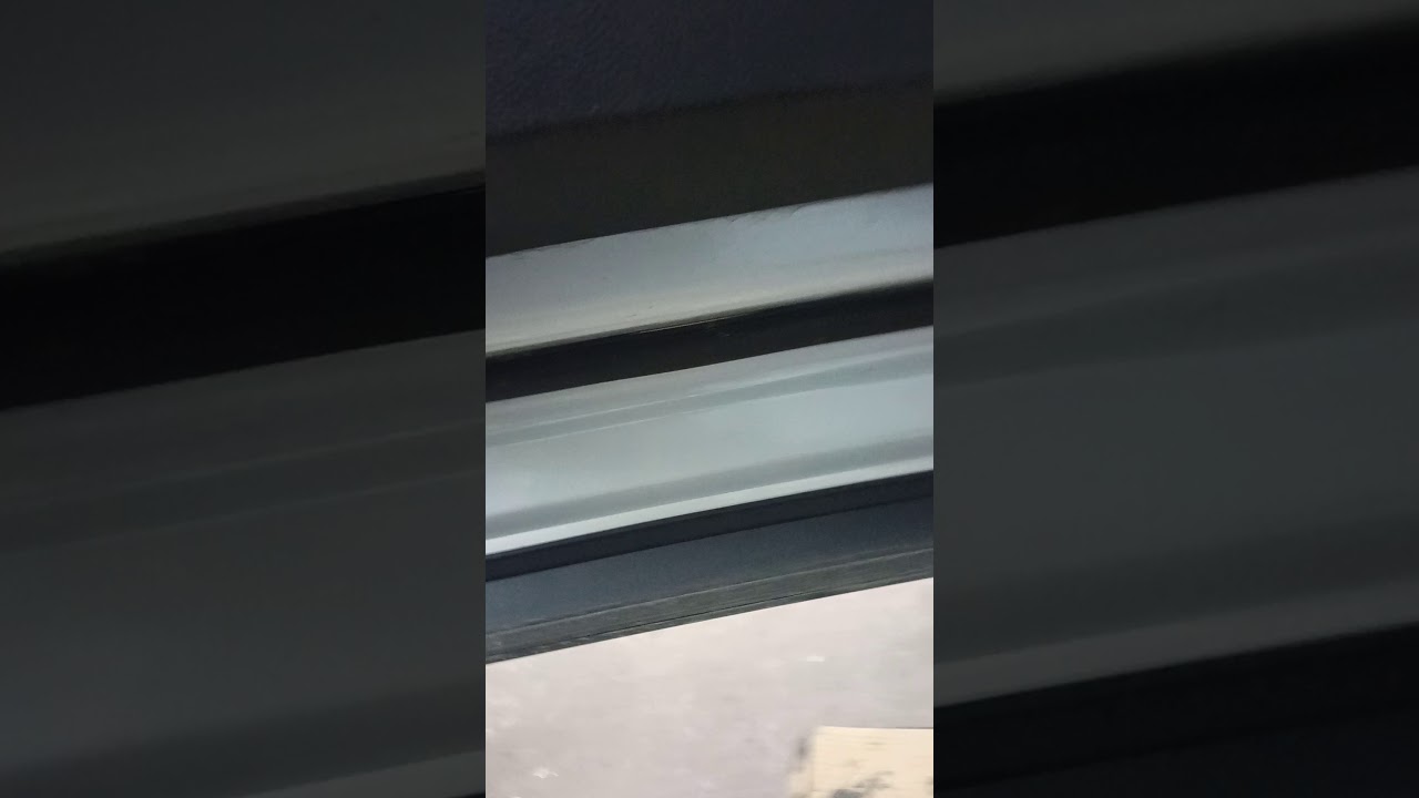 снятие дверной обшивки и шумоизоляция рено аркана - YouTube