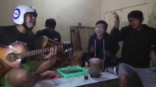 Eta terangkan la (mantab jiwa bos..)
