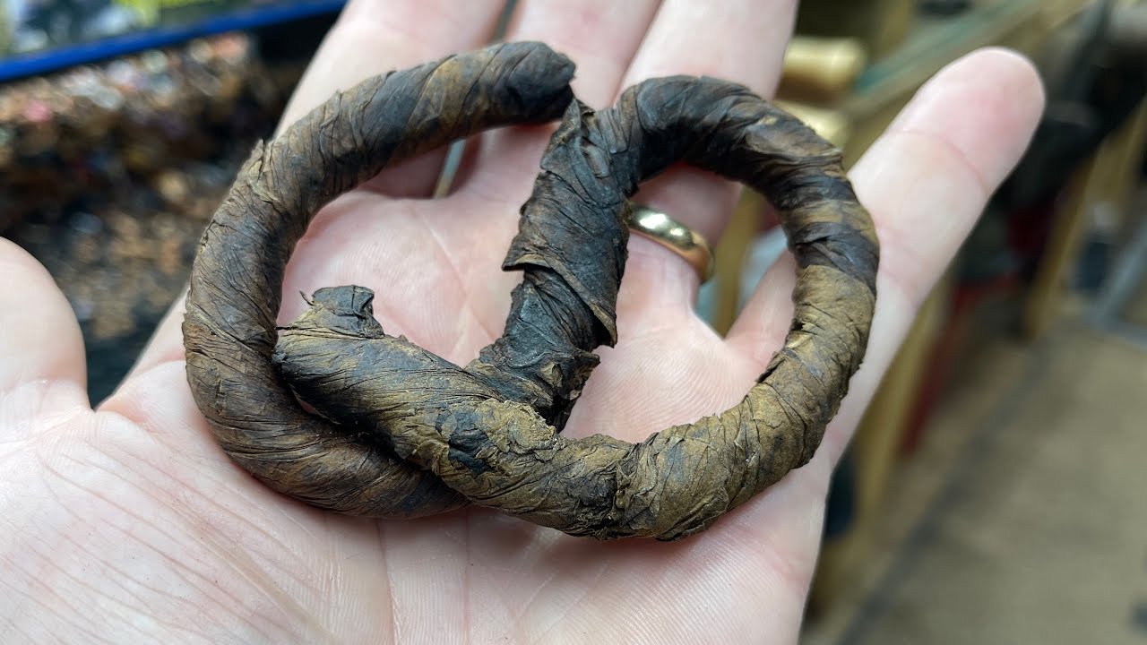 Gawith Hogarth Brown Pigtail