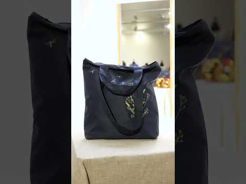 Пляжна Сумка шопер тканинна / синя на блискавці / машинна вишивка -Сухостій, видео 1