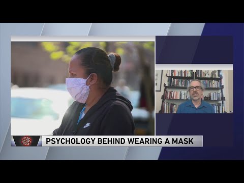 Video: Måste illinoisar bära masker?