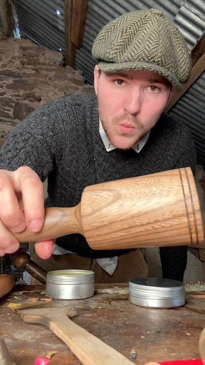 Making Beeswax #ireland #beeswax #woodworking #diy #handtools #bees #wax
