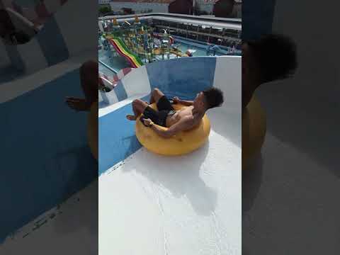 NOW, THAT IS A SCREAM‼️😂🤣 #shorts #waterpark
