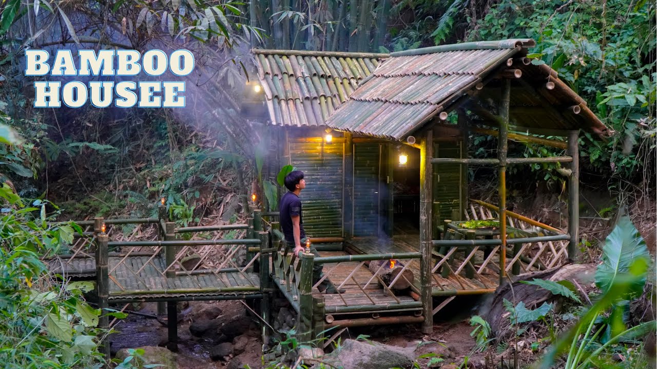 30 days to build a bamboo house to settle permanently in the jungle