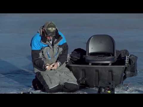 Using 2 Rods to be More Efficient Ice Fishing