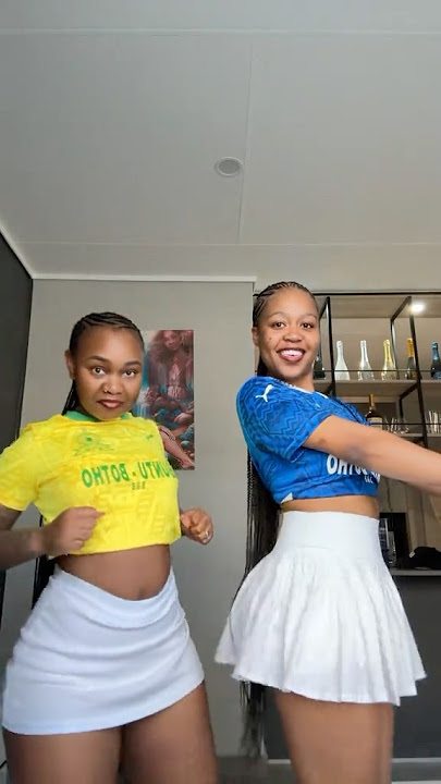 Ibuyilinja 💛 #africangood #amapiano #dance @sedii_moshounyane