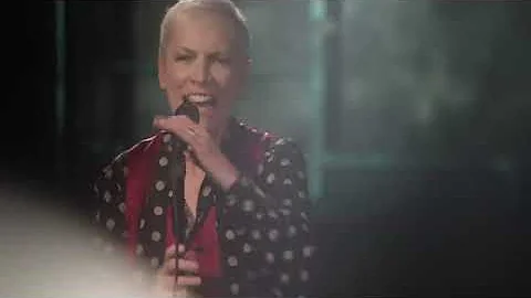 Annie Lennox - I Put A Spell On You (Live)