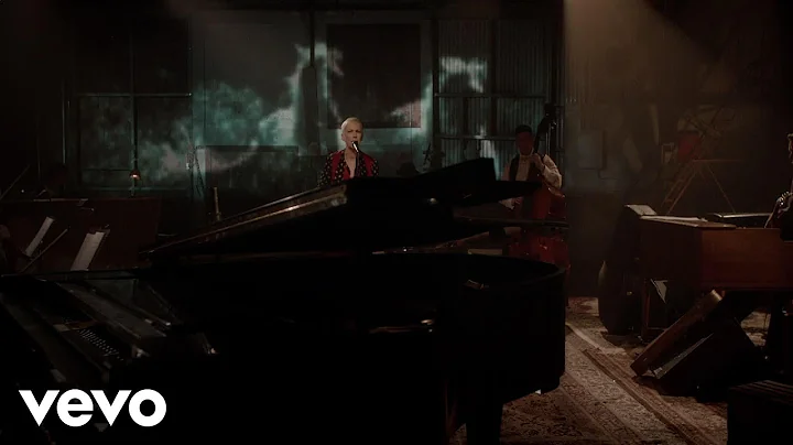 Annie Lennox - I Put A Spell On You