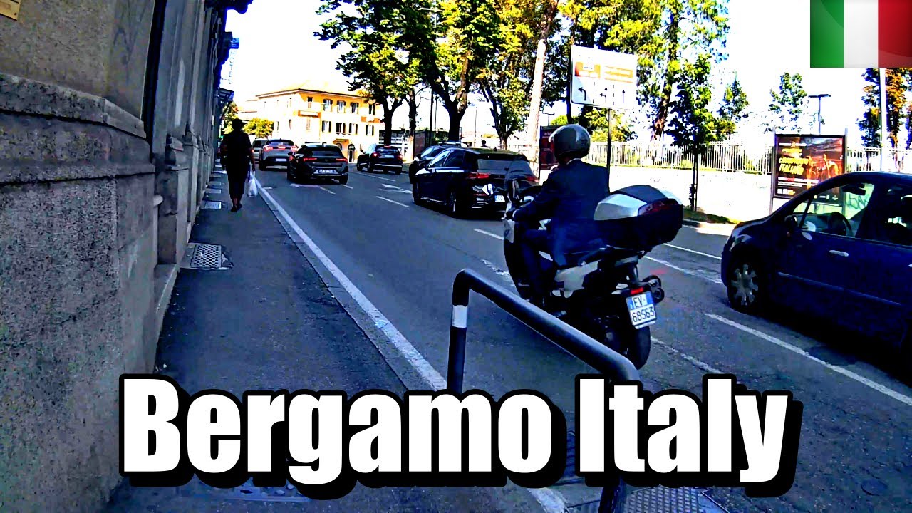 Bergamo Italy Walking Tour 4K | Walk Near Train Station | Italian City Walk 2025