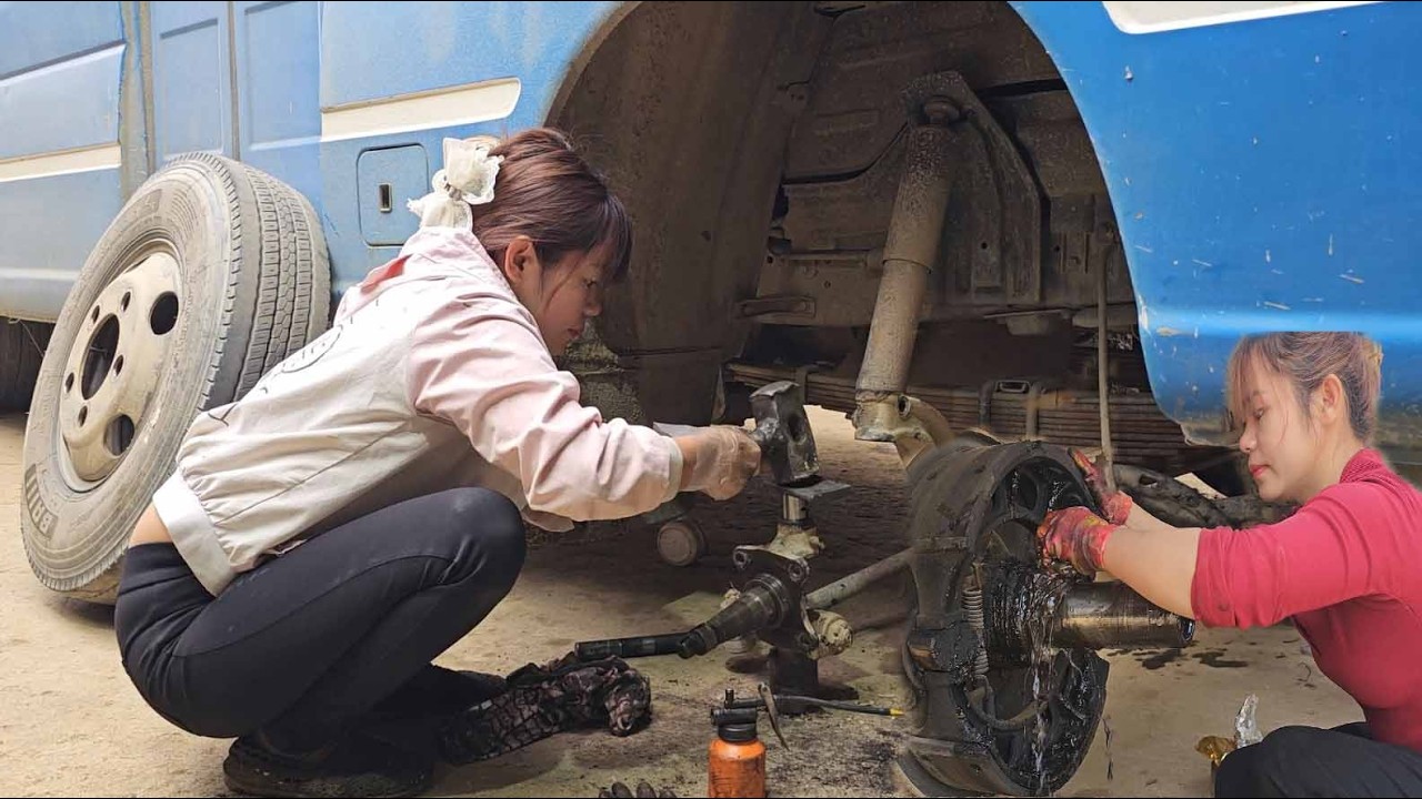 The genius girl replaced the steering axle pin and repaired a wheel that was leaking grease