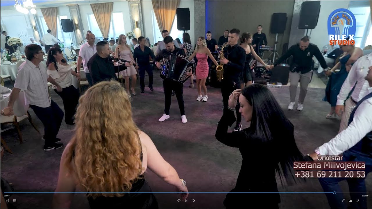 GORI RESTORAN ORKESTAR STEFANA MILOVOJEVICA UVODNO KOLO NA SVADBI U RIPNJU