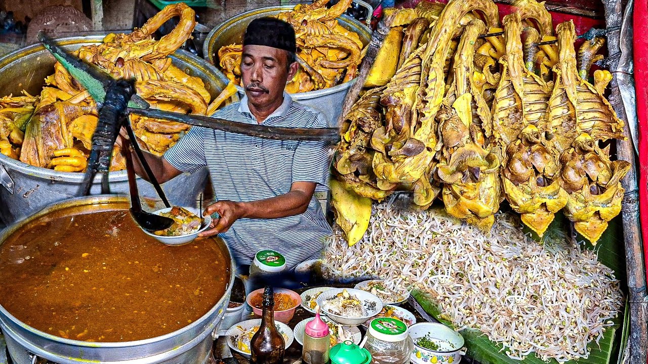 LEGENDARIS BRUTAL POLL !! AYAMNYA DIGANTUNG JUALANNYA PAKAI PIKULAN !! SOTO AYAM KAMPUNG LEGENDARIS