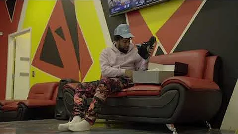 The Jordan 5 "Aqua" are flying off the shelves late ! Better late than never .. (Review) + On Foot !