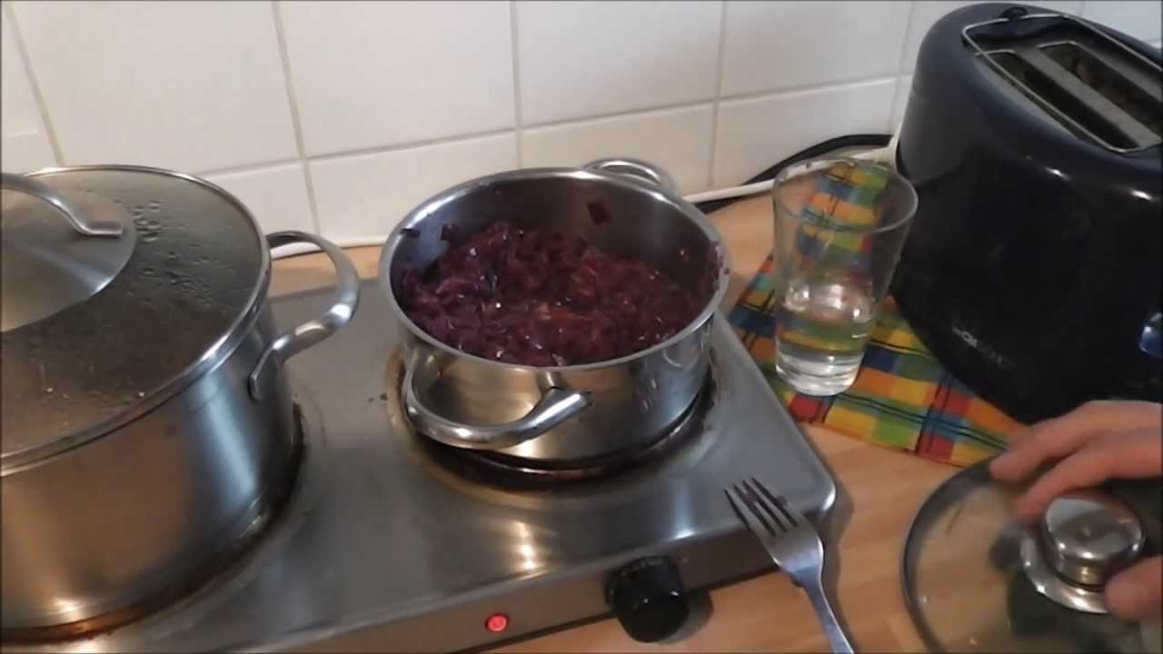 Rouladen für dummies - 4/8 Rotkohl zubereiten - YouTube