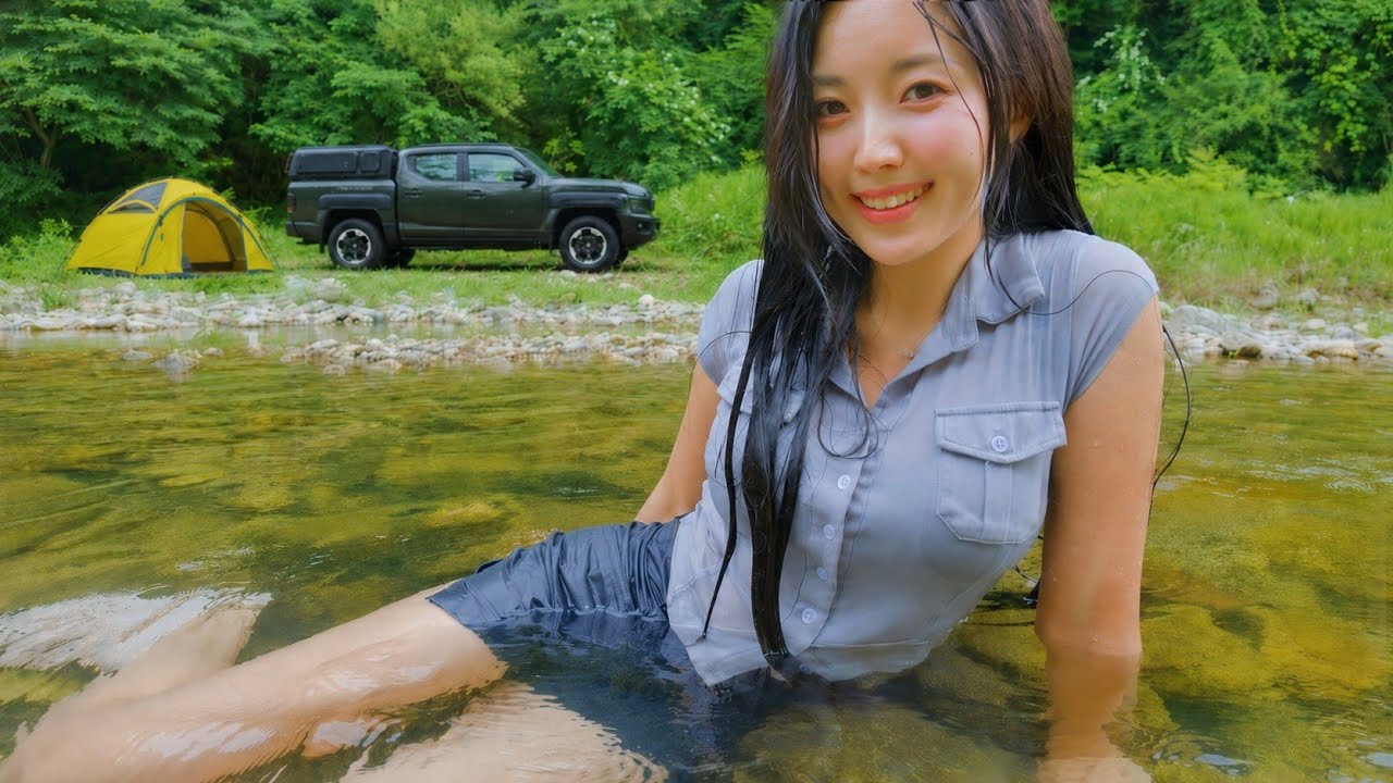 에어컨이 필요 없는 계곡 캠핑장에서 하루종일 놀기｜차돌 비빔면에 가브리살 솥밥