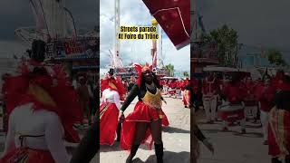Streets and dancers at Foire di trône #paris @indayinpris #travel #parisdiaries