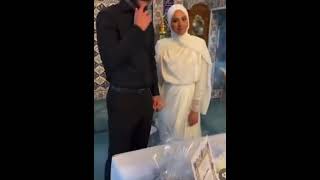 Camide pasta kesip nikah kıydılar Resimi