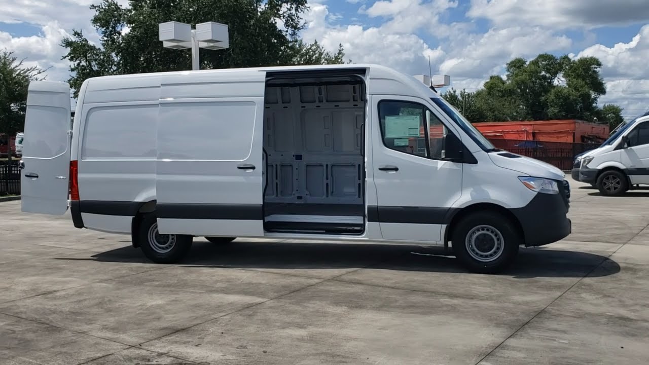 2021 Mercedes-Benz Sprinter Cargo Van Lakeland, Plant City, Winter Haven, FL MT048140