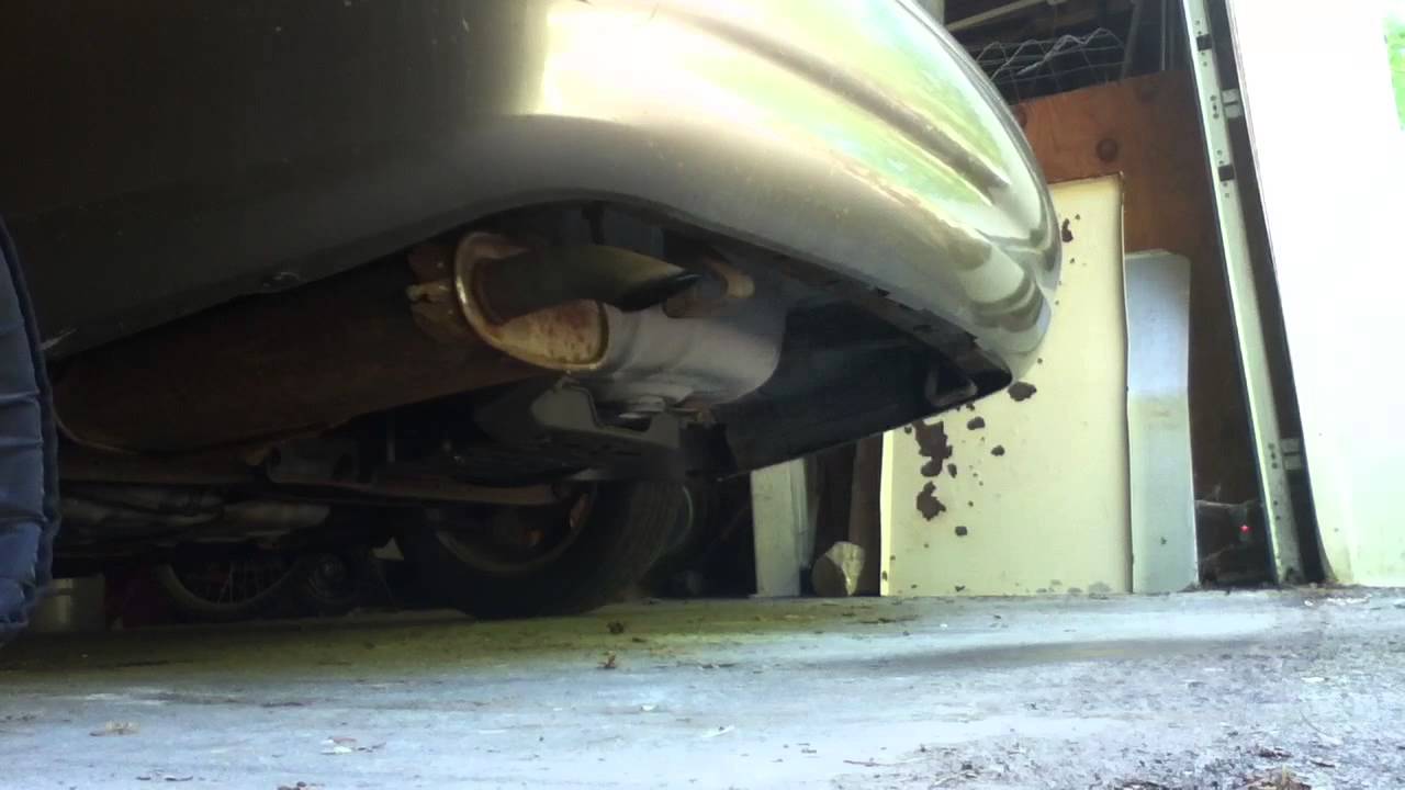 Ford taurus revving YouTube