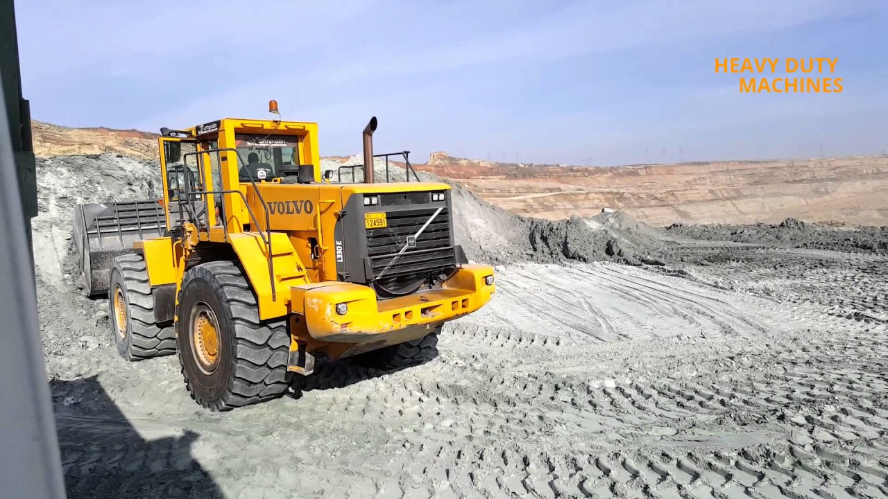 VOLVO L330 E LOADING TRUCKS