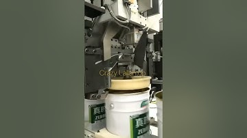 बाल्टी में हैंडल कैसे लगाते हैं#shorts#shortsvideo#viral #youtubeshorts#india#container#balti#bucket