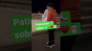 patinando sobres hielofrio omg usa navidad feliznavidad patinesenlinea niños santa ??⛸?