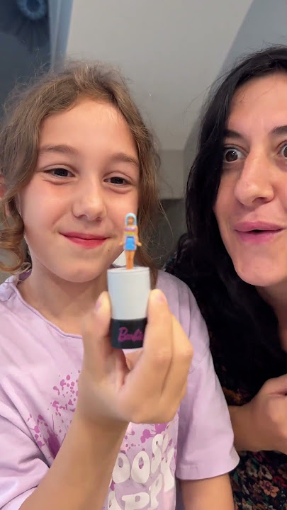 Funny lipstick 💄 prank on Mom 🤣😂🤣#shorts