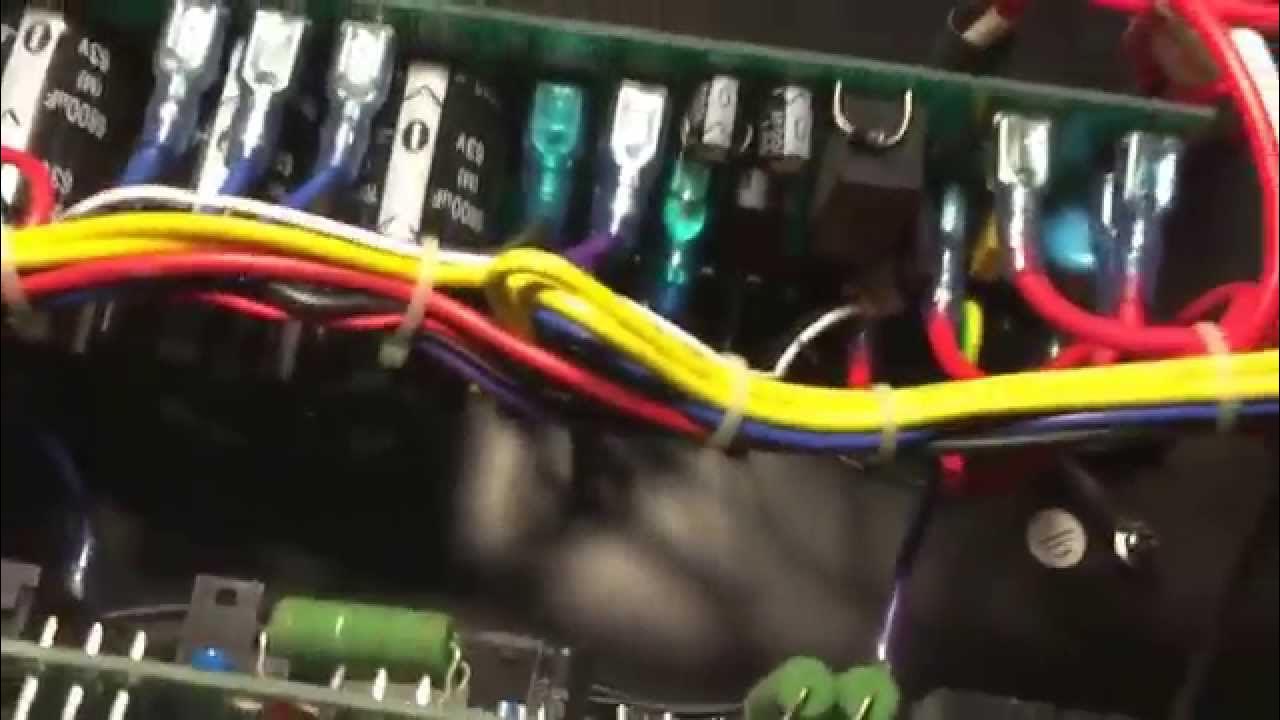 How to fix Fans on a B52 Matrix 1000 v2 by Fuse Replacement - YouTube