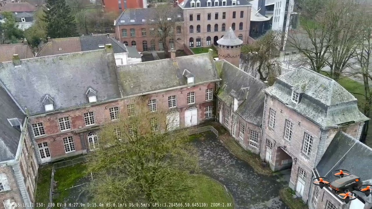 drone : Château de Formanoir-de- la -Cazerie...château de Templeuve