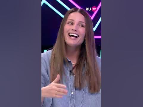 Ева Власова вживую исполнила песню «Она» в студии RU.TV - YouTube