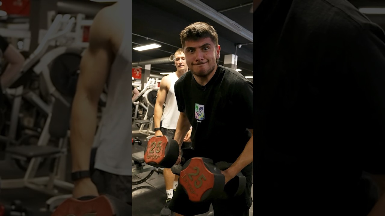 Danny Aarons has a crazy gym secret… #gym #fitness #fitnessjourney