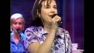 Luscious Jackson - Rosie O&#39;Donnell Show June 6 1997 * Fever In Fever Out * Naked Eye