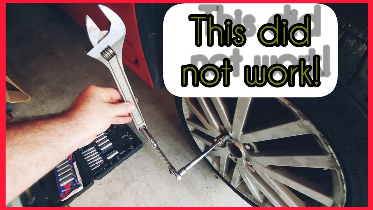 Attempting to remove lug nuts from Mazdaspeed 6 YouTube