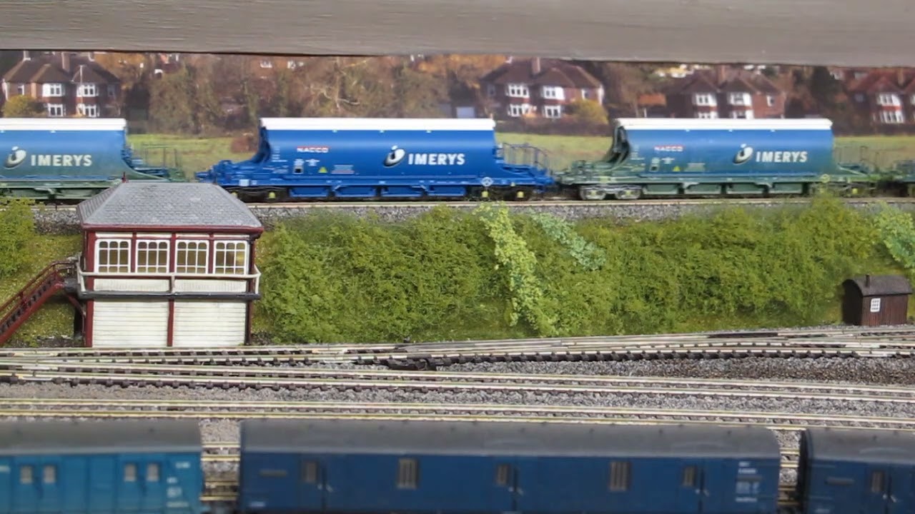 EFE Rail Imerys JIA China Clay hoppers