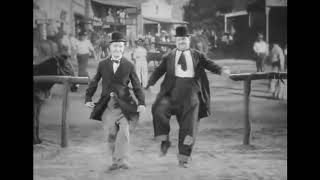 Laurel & Hardy Dancing -   (Fats Domino - Be my guest )