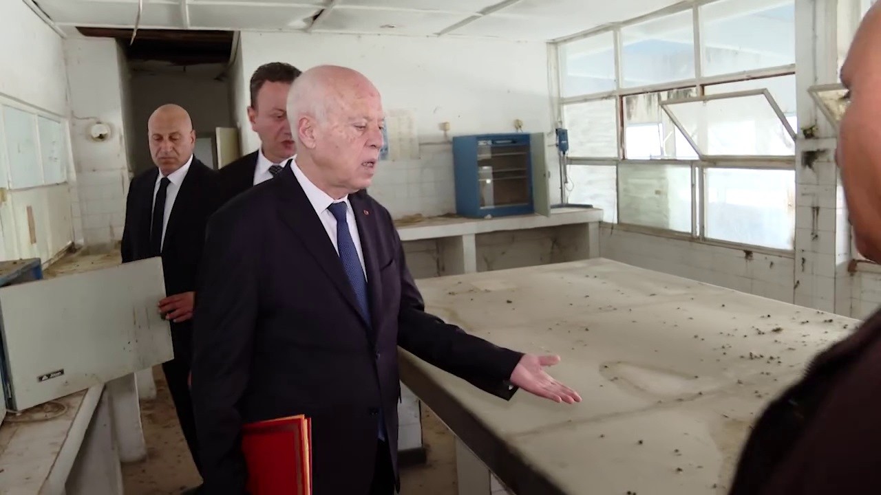 جـ ـراائم موثقة بالصورة والفيديو يكشفها الرئيس على الملأ..صفقات مشبوهة وماخفي كان اعظم..أين الردع؟!!