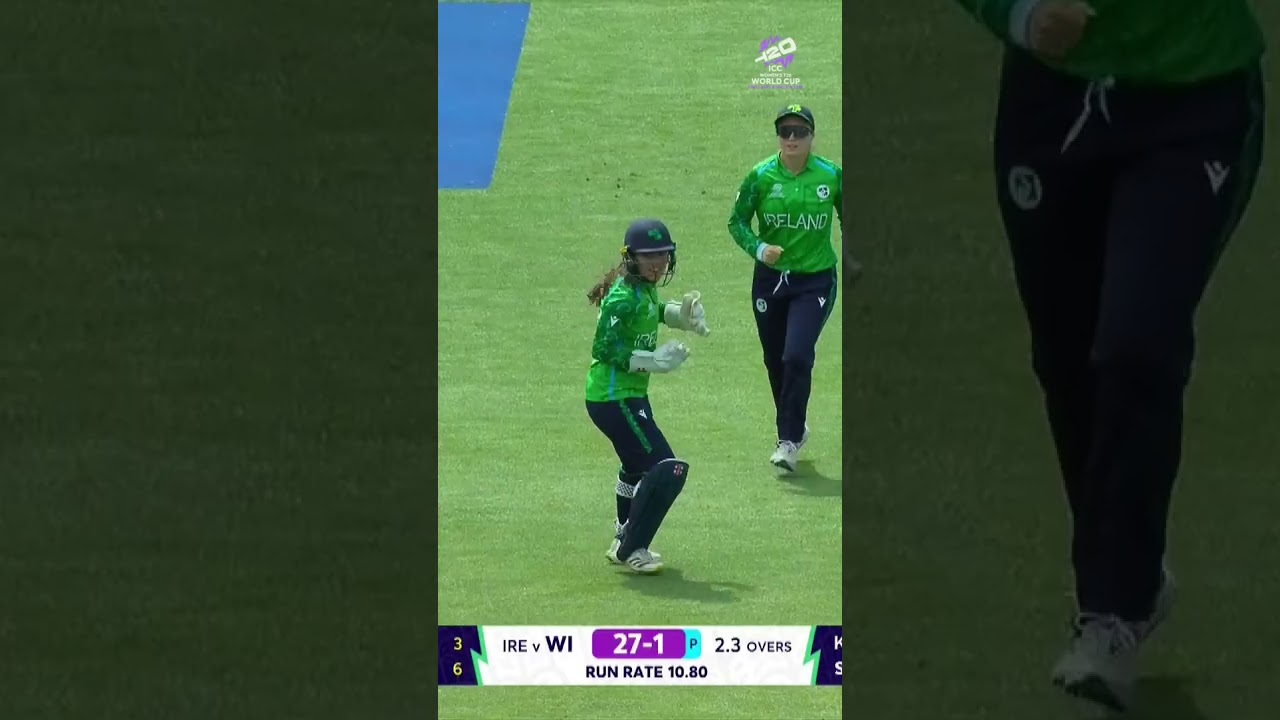 Arlene Kelly has Ireland flying with a second breakthrough against West Indies 😍 #T20WorldCup