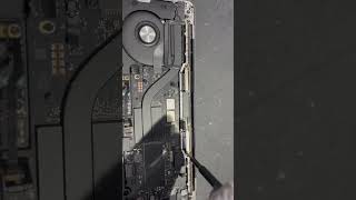 💻⚡ 2021 MacBook Pro M1 Screen Broken? Repaired in Just 2 Hours! #thetecfixer#macbookrepairtoronto