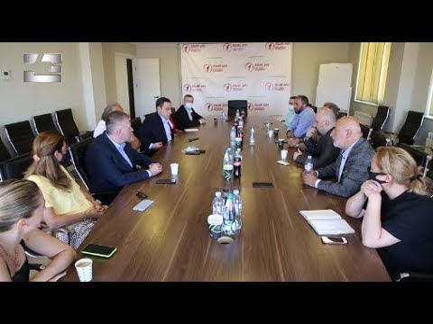 „მესამე ძალა-სტრატეგია აღმაშენებელმა” სხვადასხვა სფეროს ექსპერტებთან  შეხვედრა გამართა.