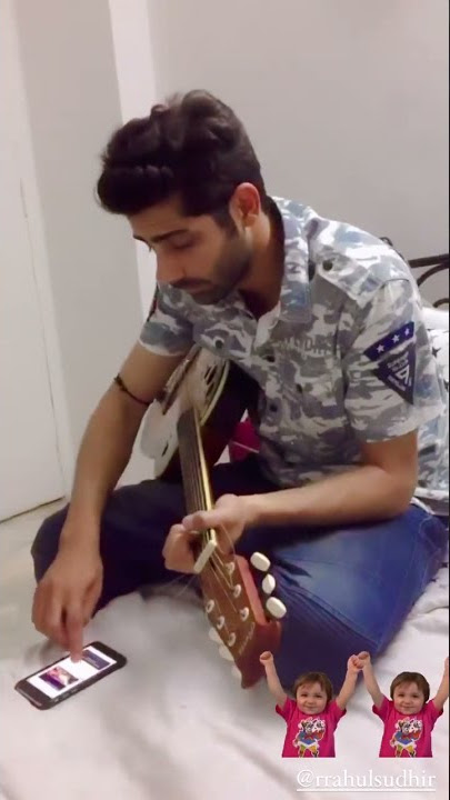 #RrahulSudhir playing the guitar 🎸