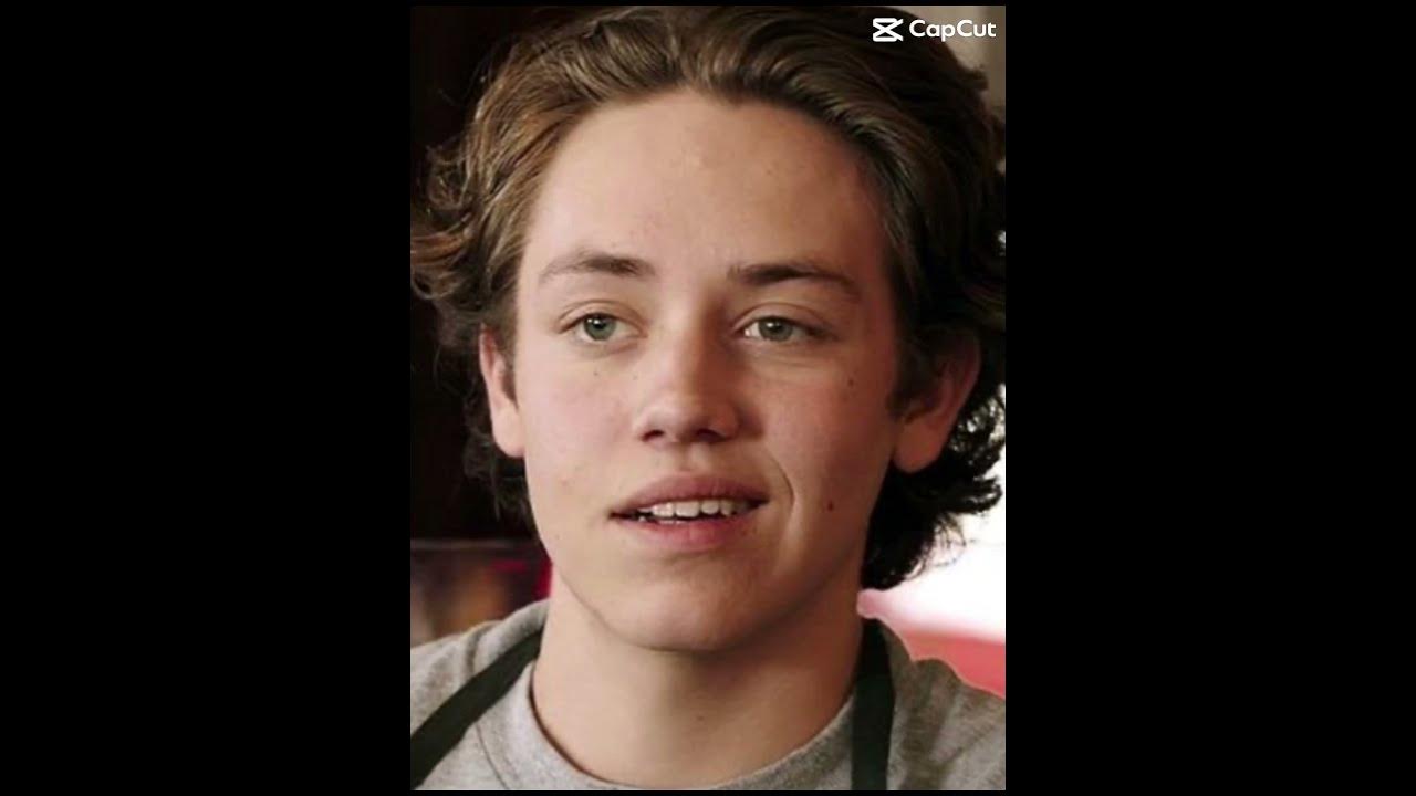 white-boy-carl-edit-cute-edit-carlgallagher-crush-youtube