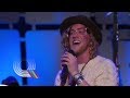 Capture de la vidéo Allen Stone & Nikki Yanofsky - I'm Gonna Move To The Outskirts Of Town