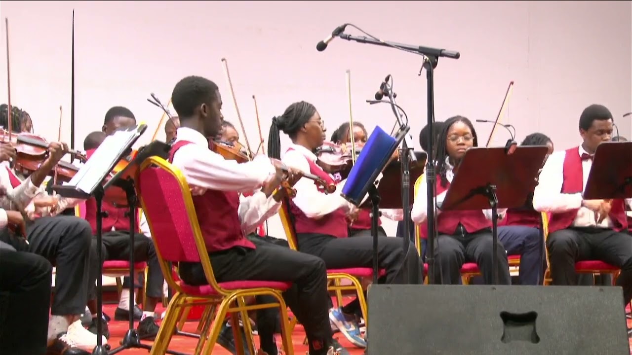 Adios Thethe de Rochereau TABU Ley, les 7 ans de l'Orchestre Symphonique des Enfants de Brazzaville