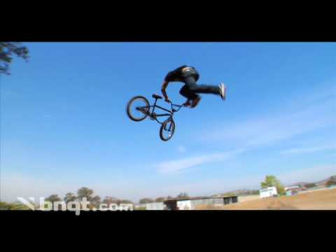 Luke Parlsow - No Handed Frontflip