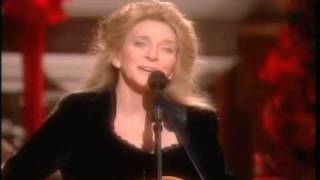 JUDY COLLINS - "Silver Bells" Christmas Carol 1996 chords