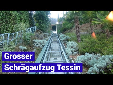 Grosser Schräglift in
