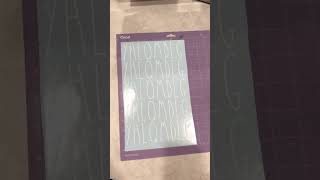How to make a car decal with your cricut