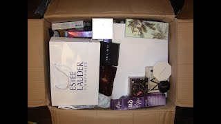 Massive unboxing sent from Pixiwoo WOW